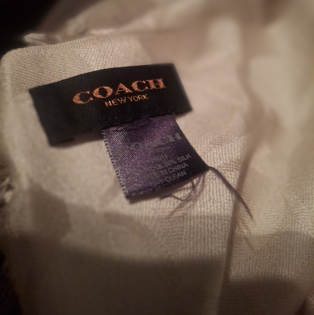 Coach Scarf - Picture 3 of 3